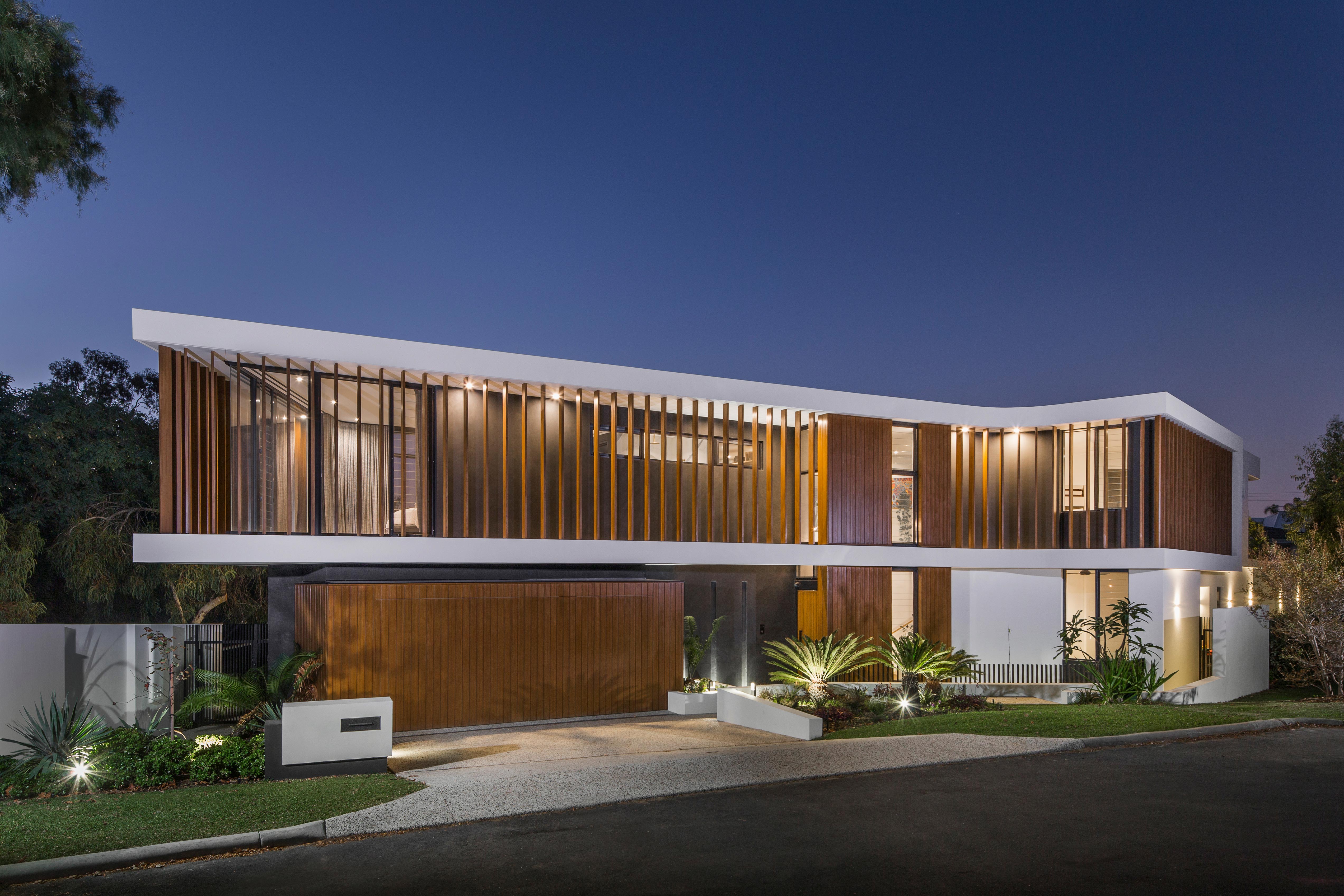 Vertical Wood Siding Options for Contemporary Home Design: Species and Profiles to Specify